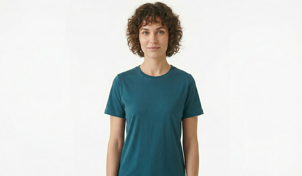A woman in a blank blue t-shirt